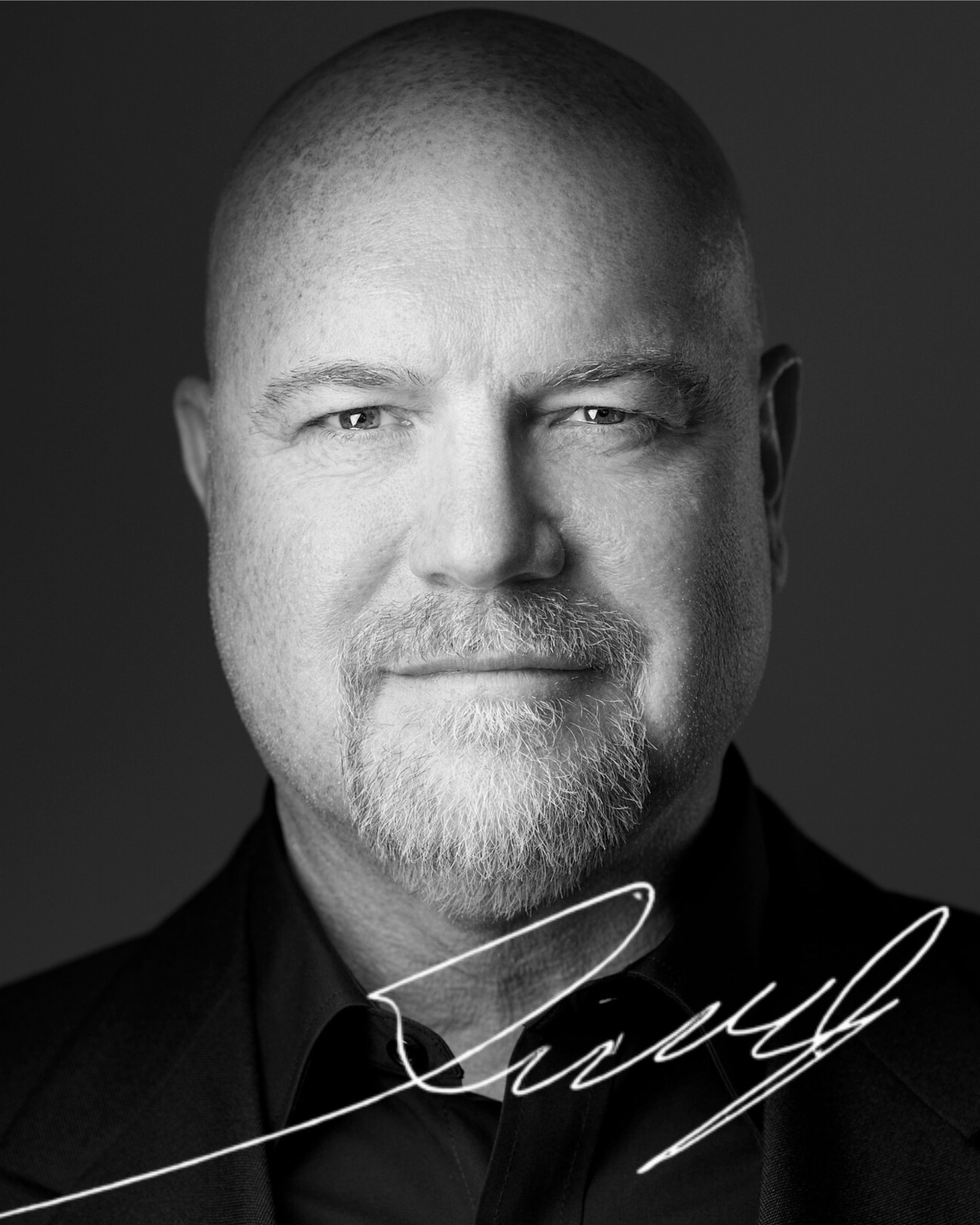 Fritz_BW_Signature_Headshot